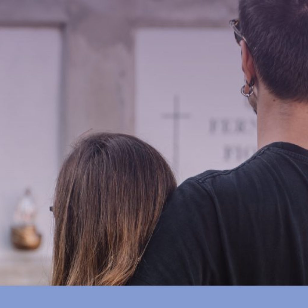 A columbarium is a place of eternal rest, a cinerary monument, that is to say, it is designed to hold the ashes of a deceased person. Often erected in collective form, columbariums have several compartments where the urns of deceased people can be kept together.